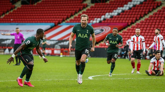 世体：梅西亲签的新秀球星卡被拍卖行估值35000欧元（世体：梅西亲签新秀卡获拍卖行估价3.5万欧元）