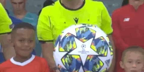 布达佩斯Major：大超发挥出色，绿龙13-5FaZe两战全胜（布达佩斯Major：大超神勇，绿龙13-5击败FaZe豪取两连胜）