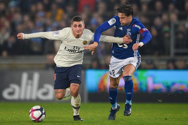 C罗亚冠二级首秀数据：登场45分钟送助攻，2次射门全部射偏（C罗亚冠二级首秀表现：出场45分钟送助攻，2次射门均偏出）