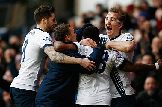 迪洛伦佐：德布劳内是笔重要的引援，他刚来时我们都很好奇他（迪洛伦佐：德布劳内是关键引援，初来时全队对他充满好奇）