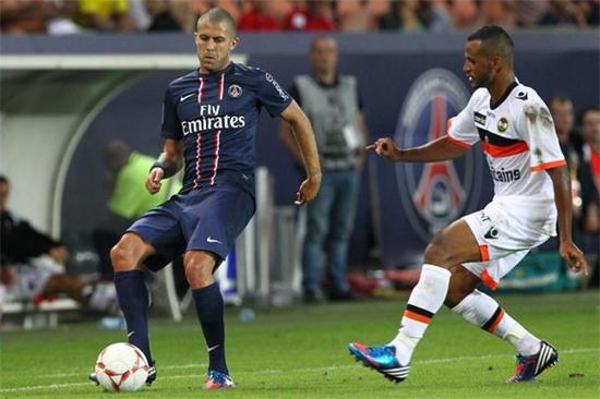 巴西足协官方：加布里埃尔右大腿肌肉损伤，退出本期集训（巴西足协通报：加布里埃尔右大腿肌肉受伤，已从本期集训名单中撤出）