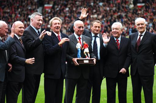 欧冠最年轻连续三场破门选手排行榜：卡尔力压姆巴佩...（欧冠连续三场进球最年轻球员榜：卡尔力压姆巴佩登顶）