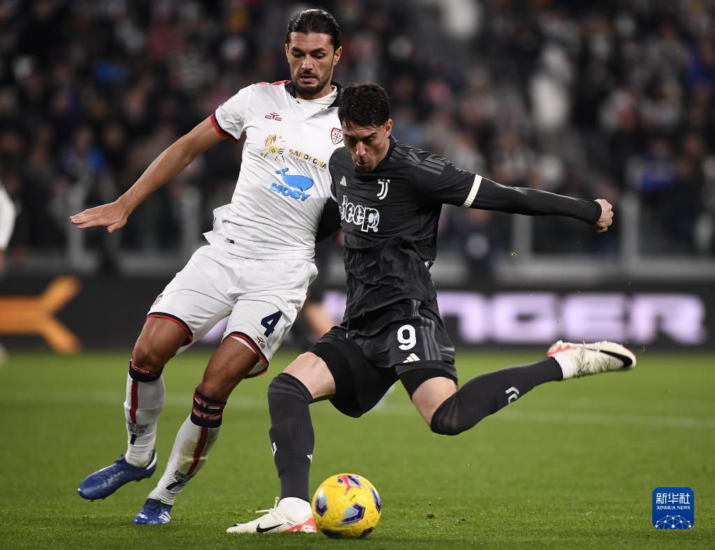 米体：索默犯了不少错，国米在寻找靠谱的一门（米体：索默频繁失误，国米正物色可靠主力门将）