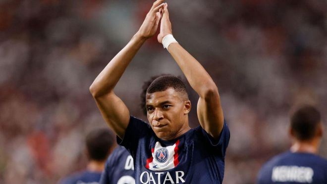 伤愈后他成为球队最稳一环（伤愈归来，他成了球队的定海神针）