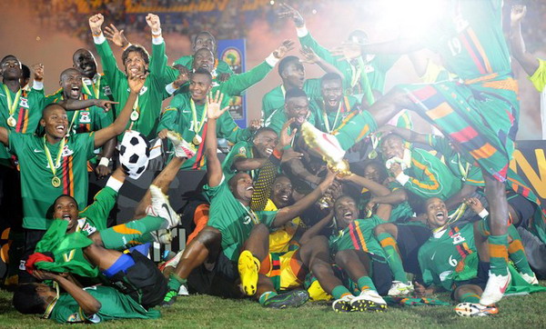 罗马诺：尤文并未追逐坎塞洛，球员不降薪意甲俱乐部无法负担（罗马诺：尤文无意签回坎塞洛，若不降薪意甲球队难以承担）