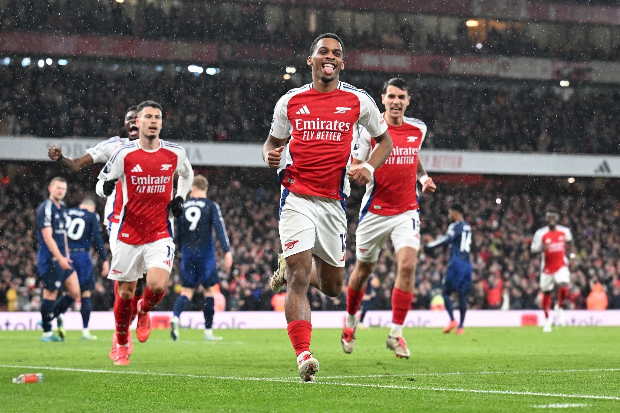 罗马诺：博伊将在冬窗离队，水晶宫等俱乐部对其有意（罗马诺：博伊或于冬季转会期离队，水晶宫等队有意引进）