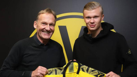 鲁媒：依木兰、陈泽仕参加山东队赛前合练，韩鹏参与了抢圈（鲁媒称：依木兰、陈泽仕随山东队完成赛前合练，韩鹏参与抢圈训练）