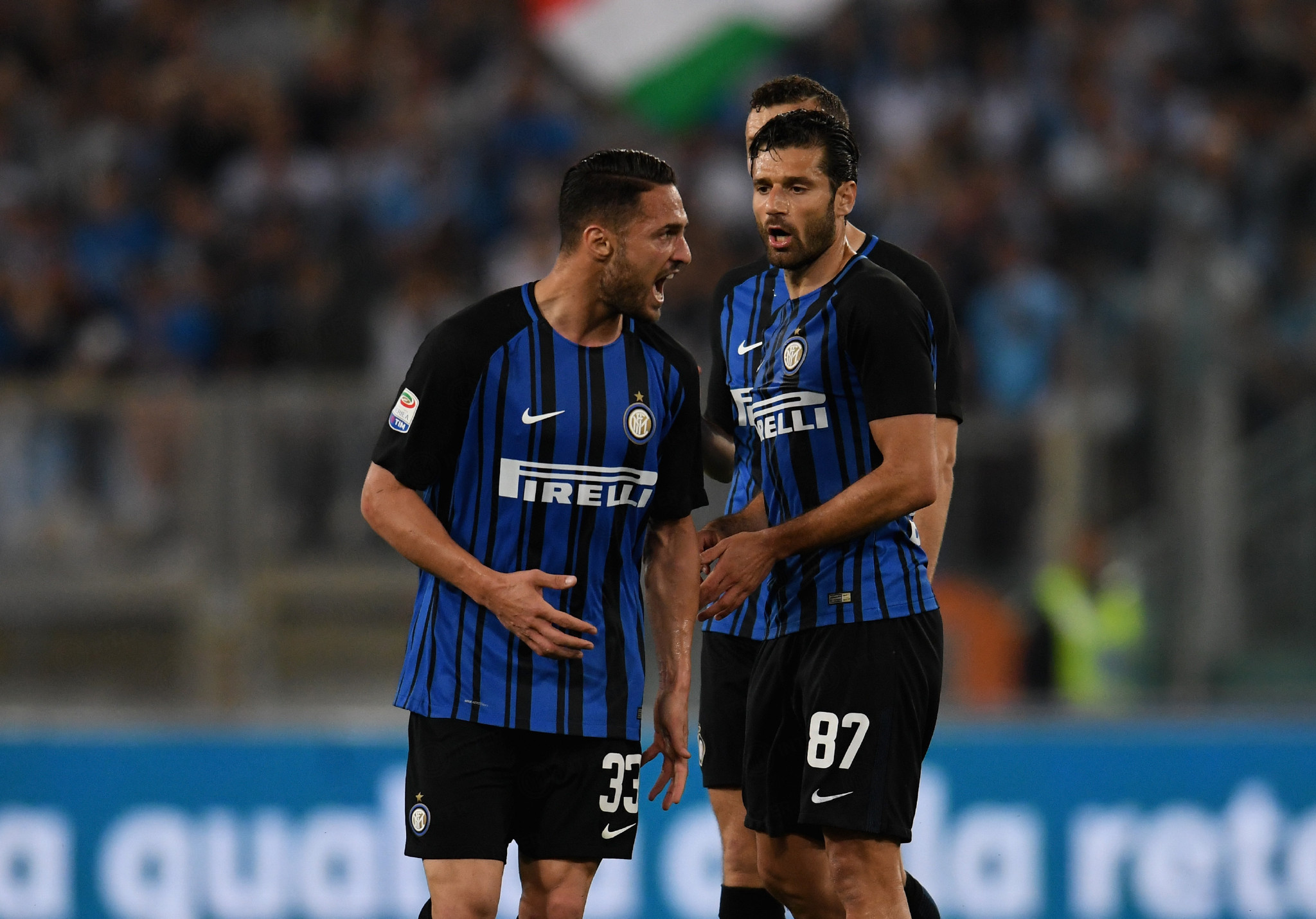 马卡：费兰曾与莫拉塔沟通穿西班牙7号球衣，后者表示支持（马卡：费兰就身披西班牙7号球衣与莫拉塔沟通，获对方支持）