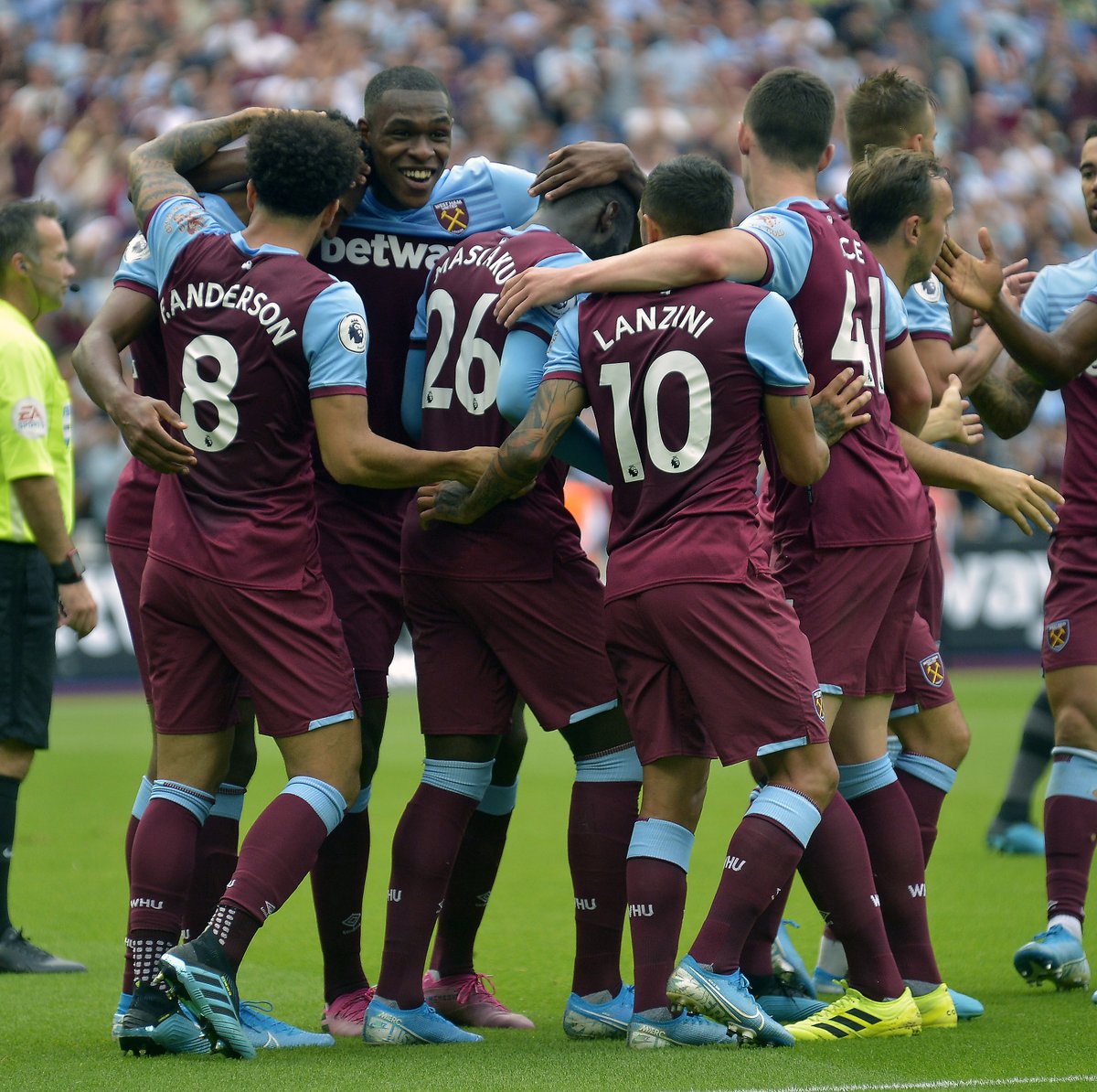 德拉富恩特：我们和巴萨的关系很好；卡瓦哈尔能赶上世界杯（德拉富恩特：与巴萨关系良好，卡瓦哈尔有望赶上世界杯）