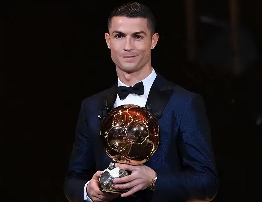 雷迪克执教水平上升，詹姆斯一数据联盟第一，湖人三巨头越打越猛（雷迪克执教精进，詹姆斯一项联盟第一，湖人三巨头越战越勇）