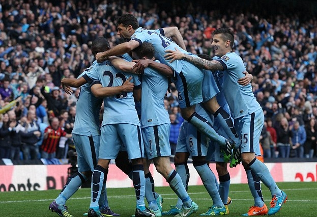 加拉塔萨雷高层炮轰土耳其足协：因遭裁判针对拒绝出席明日仪式（加拉塔萨雷高层怒斥土耳其足协：称遭裁判针对，拒绝出席明日仪式）